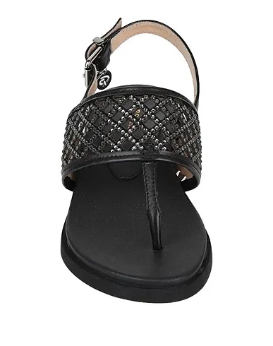 https://images.styletyx.com/images/black-flip-flops-cesare-p-634346_4.webp