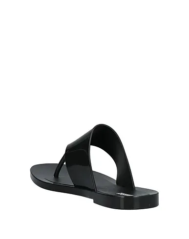 https://images.styletyx.com/images/black-flip-flops-melissa-3134411_3.webp