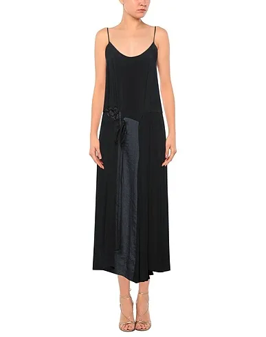 https://images.styletyx.com/images/black-gabardine-midi-dress-crea-concept-1047823_2.webp