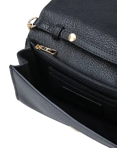 https://images.styletyx.com/images/black-handbag-hana-sbc-chloe-1320998_3.webp