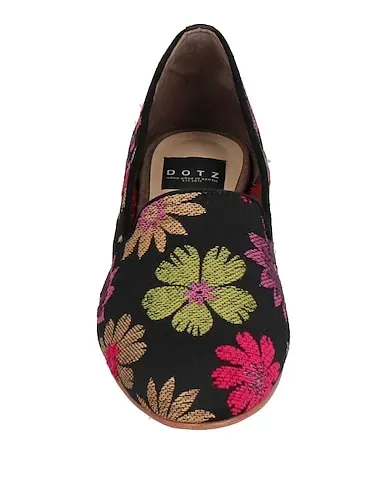 https://images.styletyx.com/images/black-jacquard-loafers-dotz-13312067_4.webp