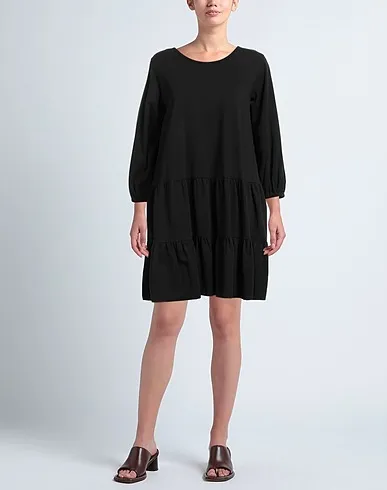 https://images.styletyx.com/images/black-jersey-short-dress-thinking-mu-13297052_2.webp