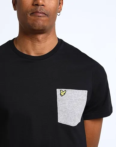 https://images.styletyx.com/images/black-jersey-t-shirt-lyle-scott-13275633_4.webp