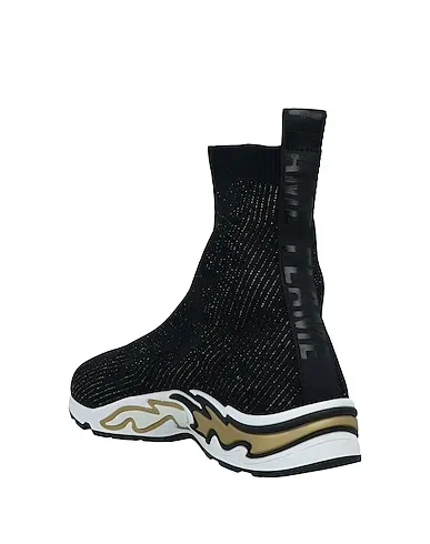 https://images.styletyx.com/images/black-knitted-ankle-boot-sandro-1669340_3.webp