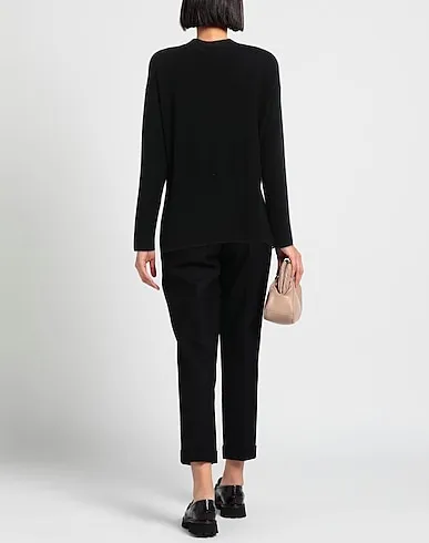 https://images.styletyx.com/images/black-knitted-cashmere-blend-fedeli-726392856_3.webp