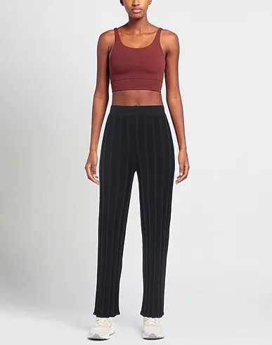 https://images.styletyx.com/images/black-knitted-casual-pants-just-female-1376589_2.webp