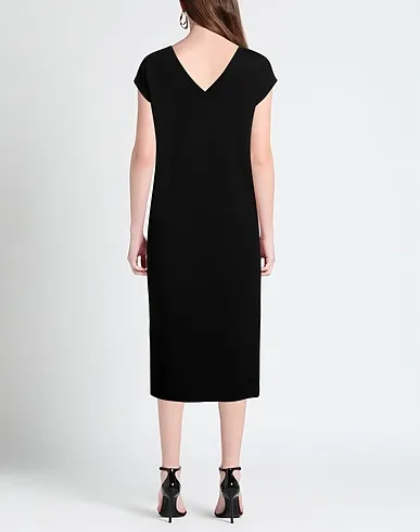 https://images.styletyx.com/images/black-knitted-midi-dress-ma-ry-ya-1907988617_3.webp