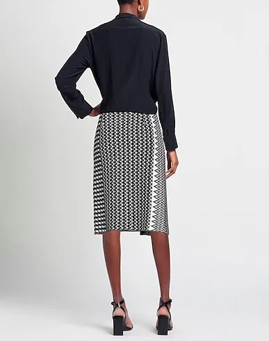 https://images.styletyx.com/images/black-knitted-midi-skirt-charlott-1768828849_3.webp