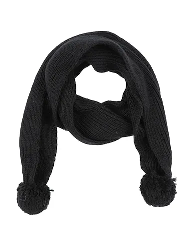 https://images.styletyx.com/images/black-knitted-scarves-and-foulards-stefanel-2649616_1.webp