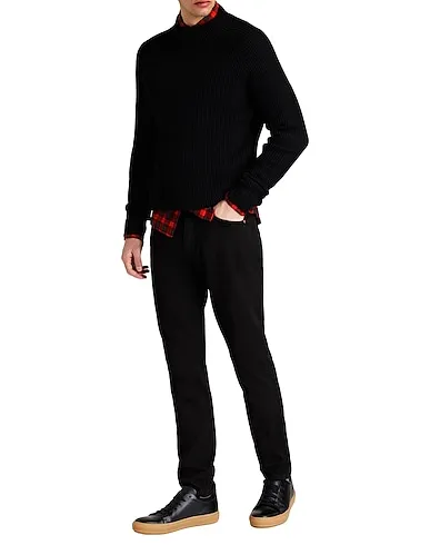 https://images.styletyx.com/images/black-knitted-sweater-aspesi-12952122_2.webp