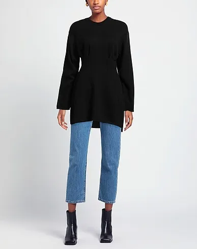 https://images.styletyx.com/images/black-knitted-sweater-comme-des-garcons-12972735_2.webp