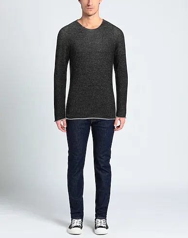 https://images.styletyx.com/images/black-knitted-sweater-hannes-roether-13055624_2.webp