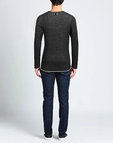 https://images.styletyx.com/images/black-knitted-sweater-hannes-roether-13055624_3.webp