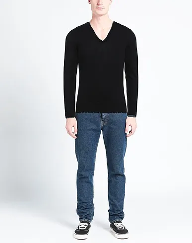 https://images.styletyx.com/images/black-knitted-sweater-pepe-jeans-13244135_2.webp