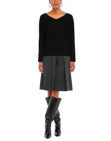 https://images.styletyx.com/images/black-knitted-sweater-zanone-466709_2.webp