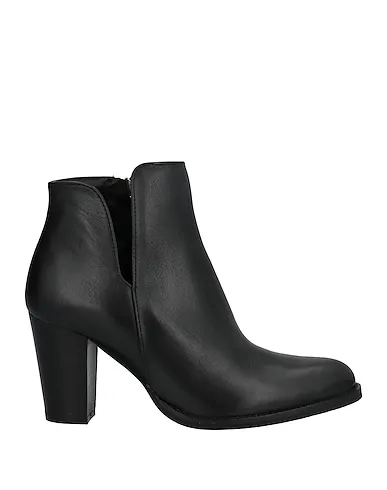 https://images.styletyx.com/images/black-leather-ankle-boot-accademia-shoes-2432439_1.webp