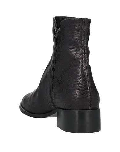 https://images.styletyx.com/images/black-leather-ankle-boot-cervone-1906399114_3.webp