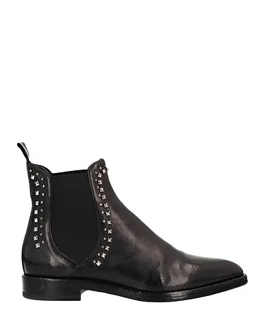 https://images.styletyx.com/images/black-leather-ankle-boot-ducanero-13189146_1.webp