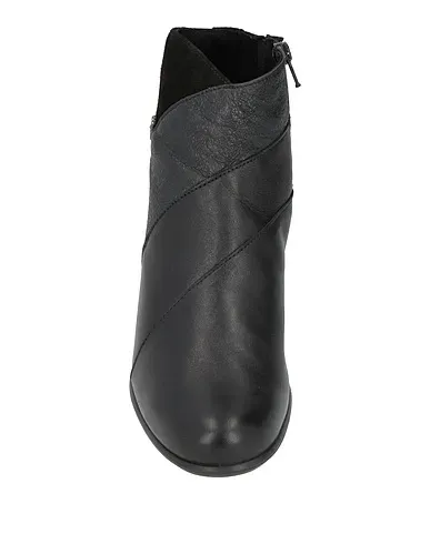 https://images.styletyx.com/images/black-leather-ankle-boot-enval-soft-710613538_4.webp