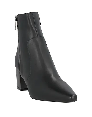 https://images.styletyx.com/images/black-leather-ankle-boot-gaudi-872678553_2.webp