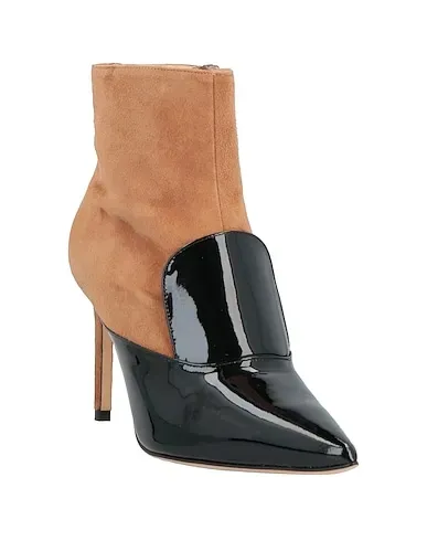 https://images.styletyx.com/images/black-leather-ankle-boot-giannico-2825946_2.webp