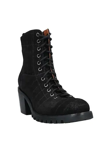 https://images.styletyx.com/images/black-leather-ankle-boot-jo-ghost-13230594_2.webp