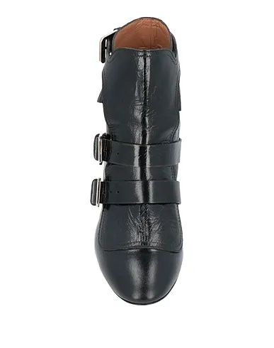 https://images.styletyx.com/images/black-leather-ankle-boot-laurence-dacade-1003645020_4.webp