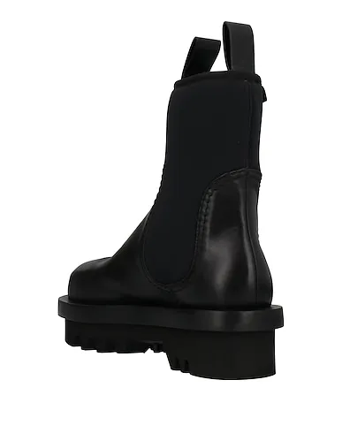 https://images.styletyx.com/images/black-leather-ankle-boot-proenza-schouler-3290593_3.webp