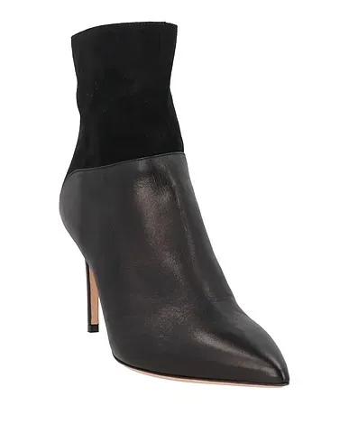 https://images.styletyx.com/images/black-leather-ankle-boot-tiffi-1955688295_2.webp