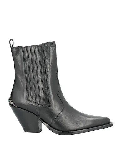 https://images.styletyx.com/images/black-leather-ankle-boot-toral-13316442_1.webp