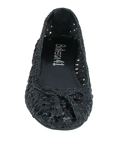 https://images.styletyx.com/images/black-leather-ballet-flats-bothega-41-13374419_4.webp