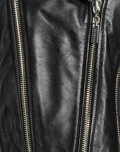 https://images.styletyx.com/images/black-leather-biker-jacket-mangano-1526699429_4.webp