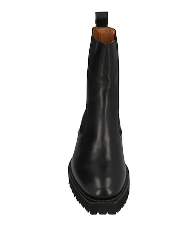 https://images.styletyx.com/images/black-leather-boots-alessandro-di-lorenzo-13404009_4.webp