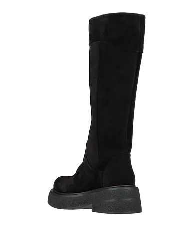 https://images.styletyx.com/images/black-leather-boots-boemos-2336164_3.webp