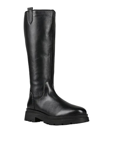 https://images.styletyx.com/images/black-leather-boots-bothega-41-1961715116_2.webp