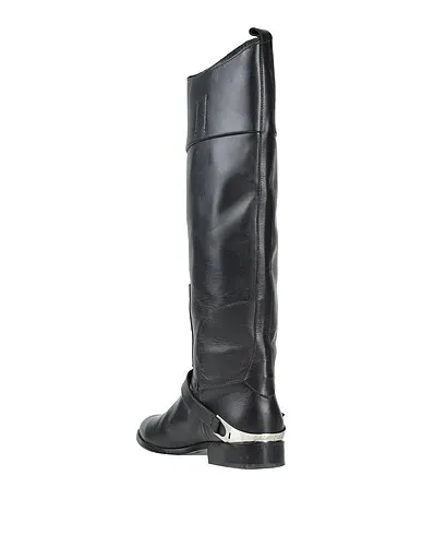 https://images.styletyx.com/images/black-leather-boots-golden-goose-1357632_3.webp