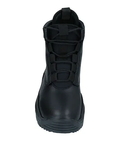 https://images.styletyx.com/images/black-leather-boots-john-elliott-3166981_4.webp