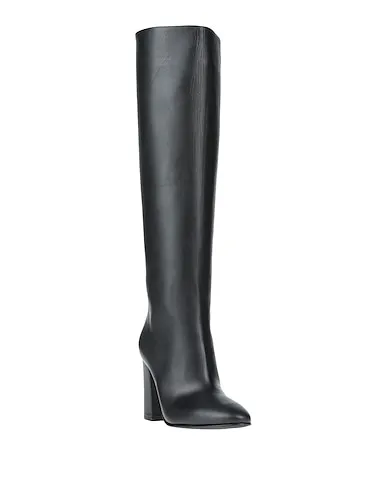 https://images.styletyx.com/images/black-leather-boots-le-silla-1278702_2.webp