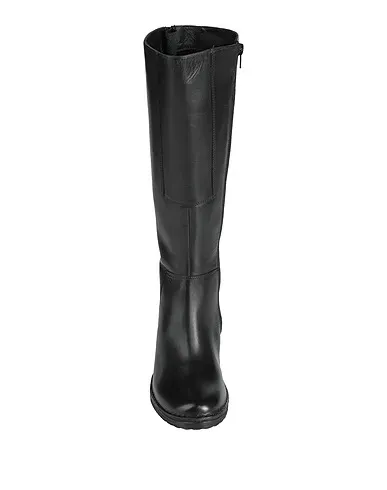 https://images.styletyx.com/images/black-leather-boots-manas-1558367_4.webp