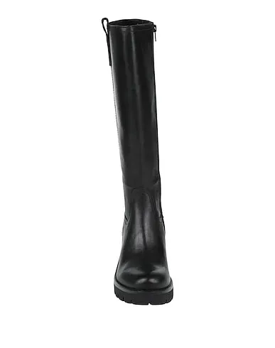 https://images.styletyx.com/images/black-leather-boots-manas-3031488_4.webp