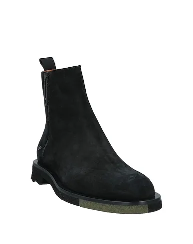 https://images.styletyx.com/images/black-leather-boots-off-white-12923353_2.webp
