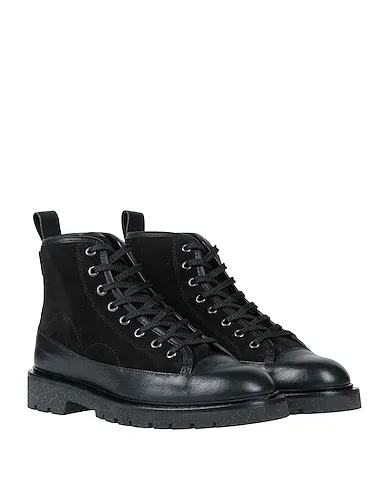 https://images.styletyx.com/images/black-leather-boots-paul-smith-12950370_4.webp