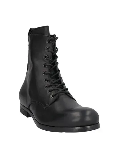 https://images.styletyx.com/images/black-leather-boots-sangue-1007073698_2.webp