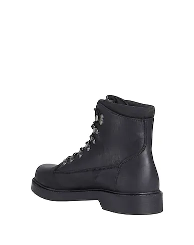 https://images.styletyx.com/images/black-leather-boots-selected-homme-3323091_3.webp