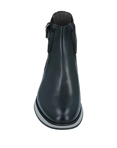 https://images.styletyx.com/images/black-leather-boots-sergio-rossi-3190078_4.webp