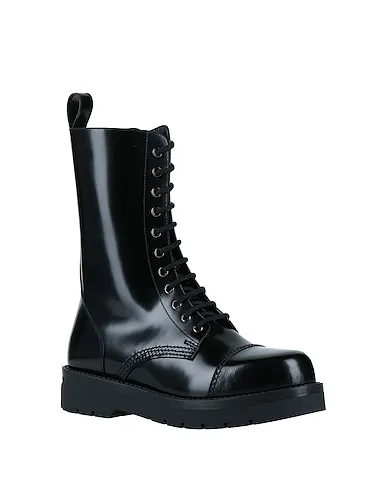 https://images.styletyx.com/images/black-leather-boots-valentino-13221273_2.webp
