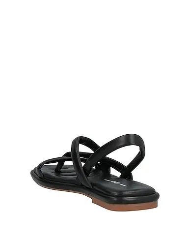 https://images.styletyx.com/images/black-leather-flip-flops-181-13016453_3.webp