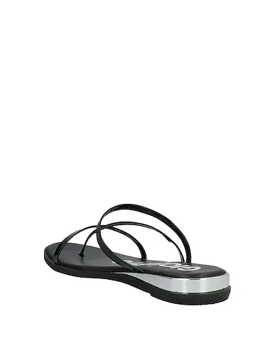 https://images.styletyx.com/images/black-leather-flip-flops-gioseppo-12920108_3.webp