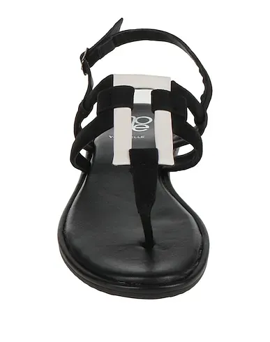 https://images.styletyx.com/images/black-leather-flip-flops-studio-mode-13400181_4.webp