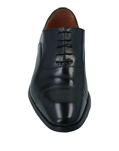 https://images.styletyx.com/images/black-leather-laced-shoes-corneliani-13080993_4.webp